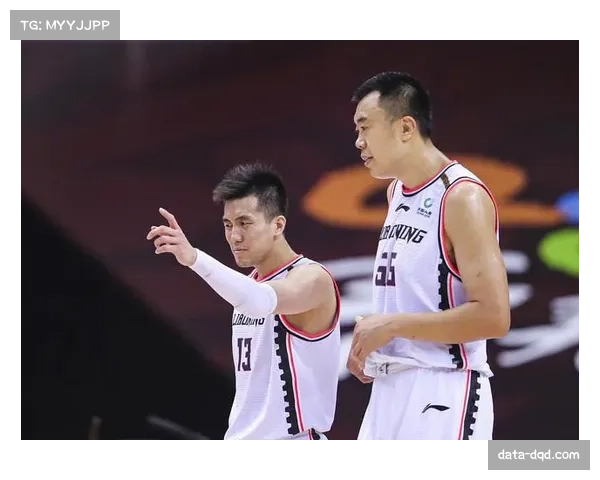 【2026年4月CBA联赛·非赛事·群众体育CBA总冠军奖杯开启全国巡展，首站抵达杭州